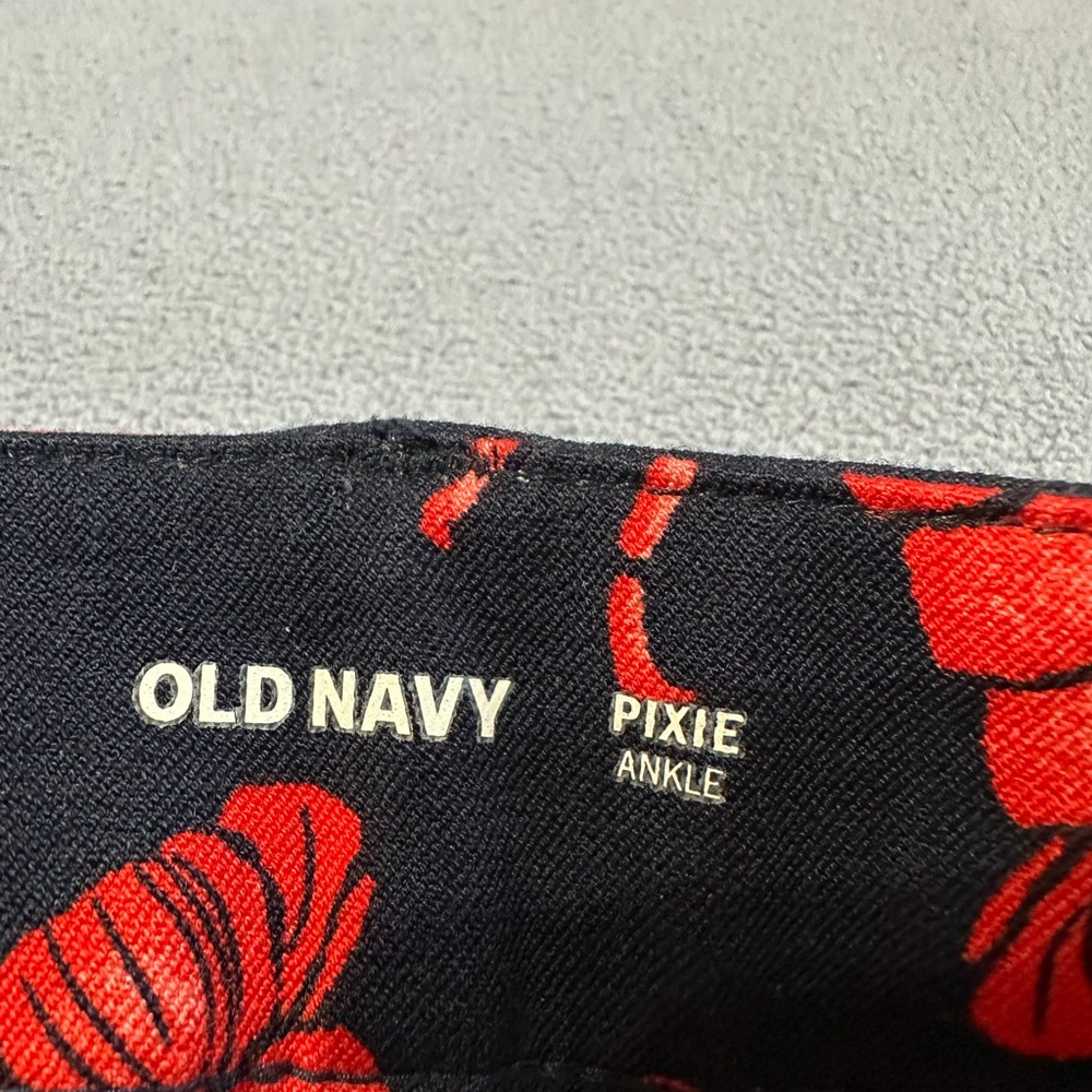 Old Navy Navy Pants with Red Lobster Motif - Picture 3 of 7